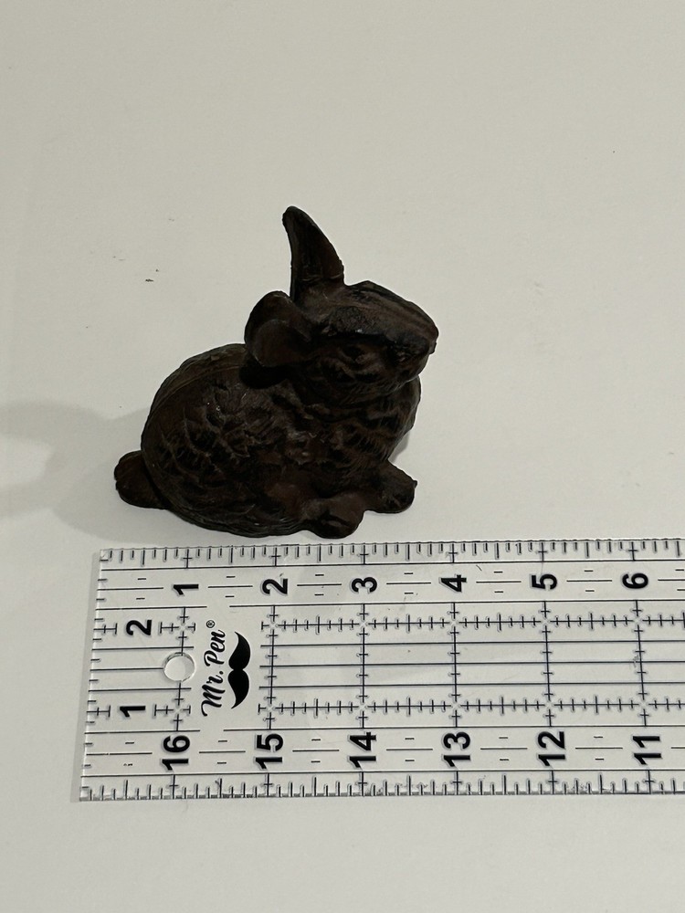 Small Cast Iron Bunny