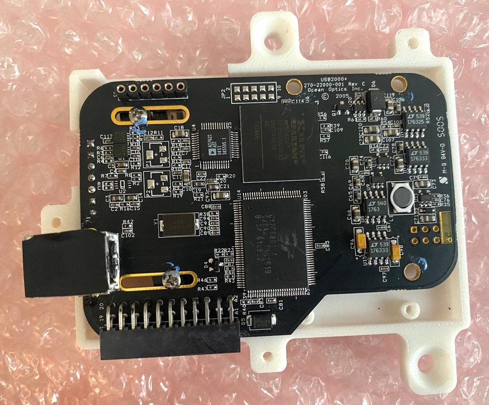 Ocean Optics spectrometer USB2000 motherboard w/ sensor