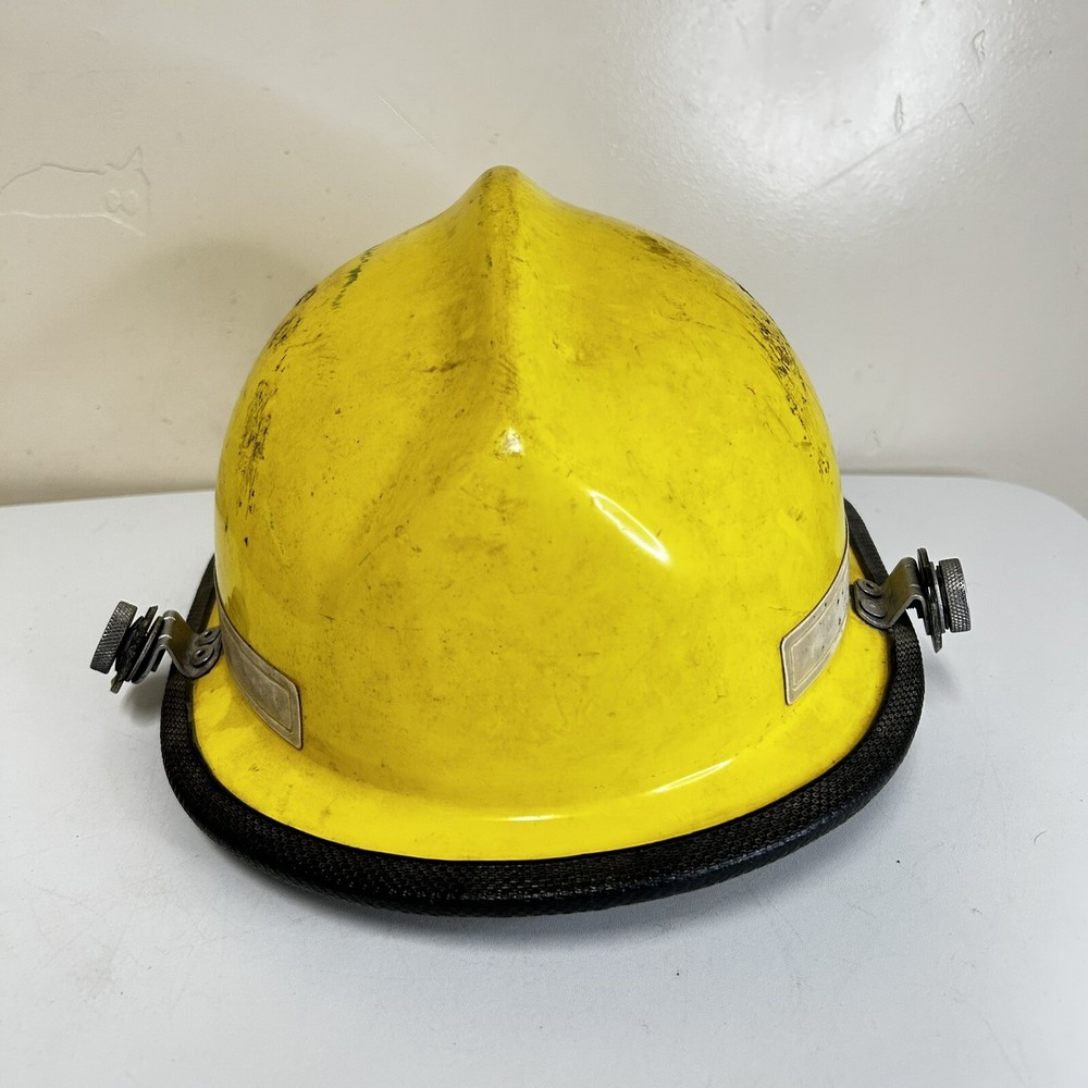 Cairns Brothers 660 Yellow Firemen’s Helmet