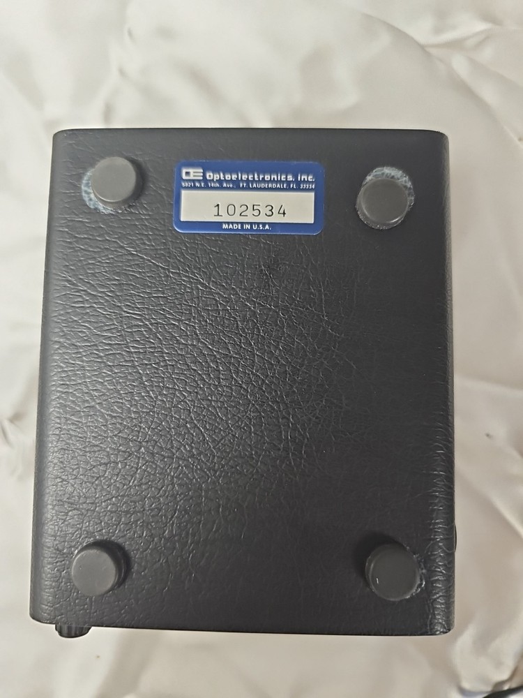 Optoelectronics Frequency Counter Model 7010-S 600 MHz