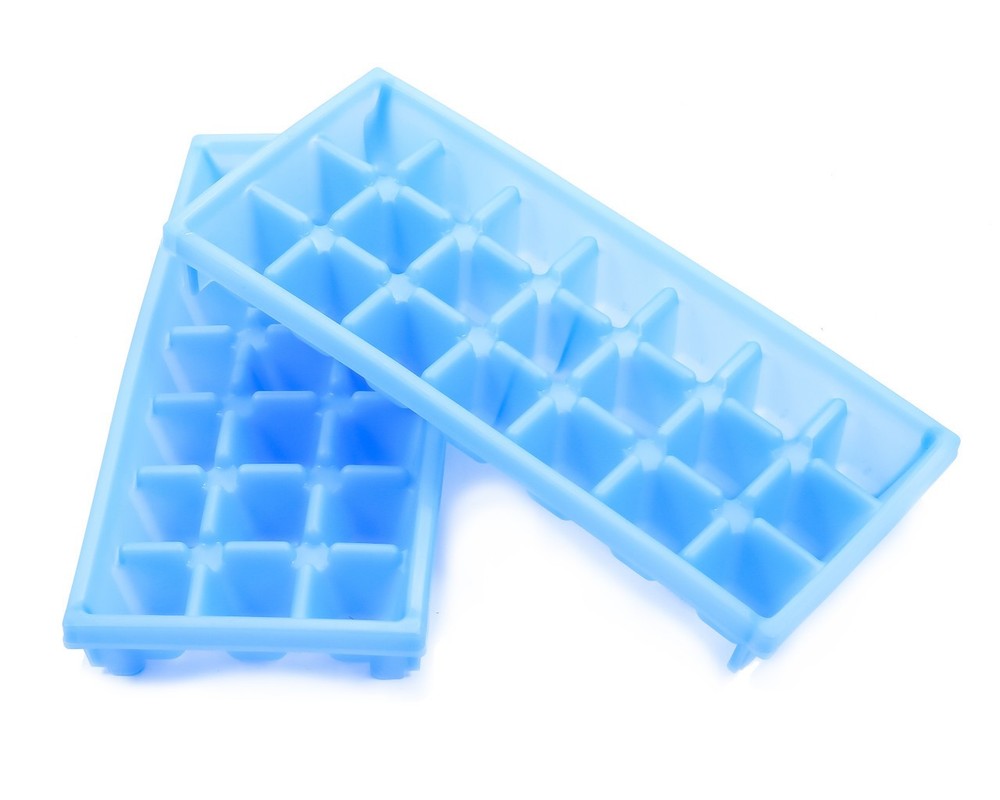 Camco Mini Ice Cube Trays 2 Pack 9" x 4" x 1" 44100
