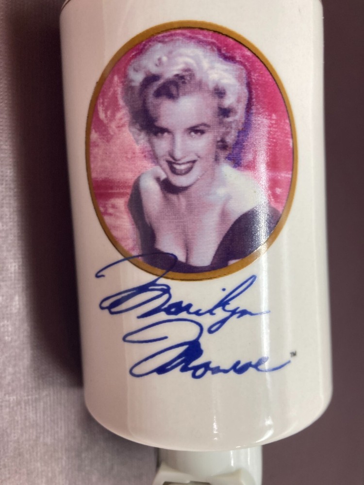 Marilyn Monroe Plug in Ceramic night light