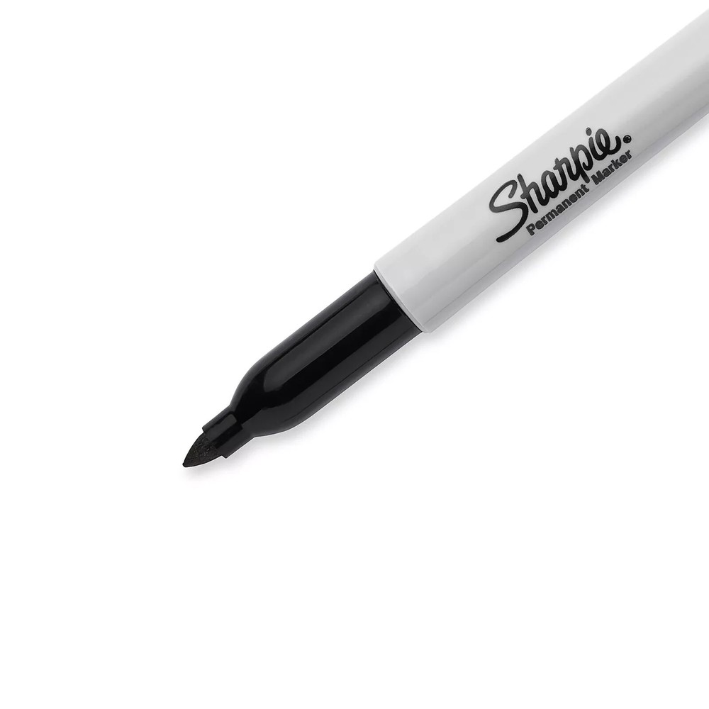 Sharpie Extreme Permanent Markers, Fine Point, Black, 4-Pack