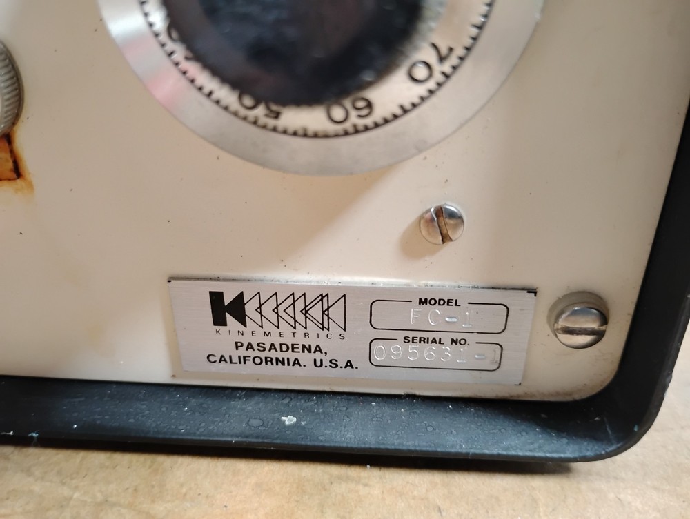 Kinemetrics FC-1 Field Calibrator
