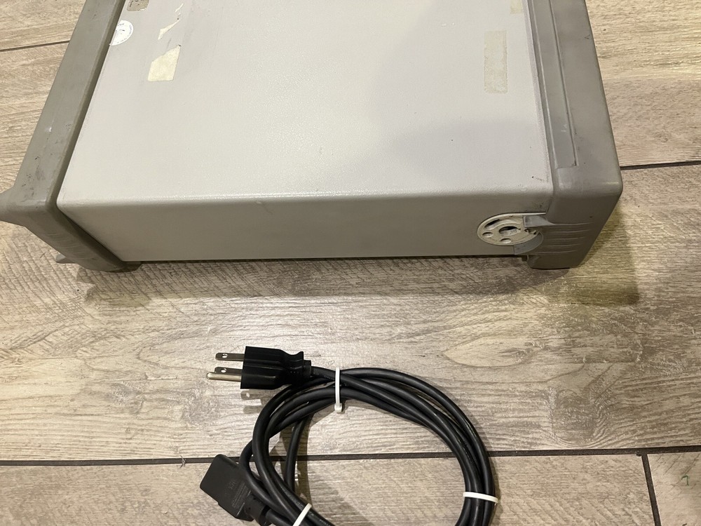 HP 34970A Data Acquisition Switch Unit -USED