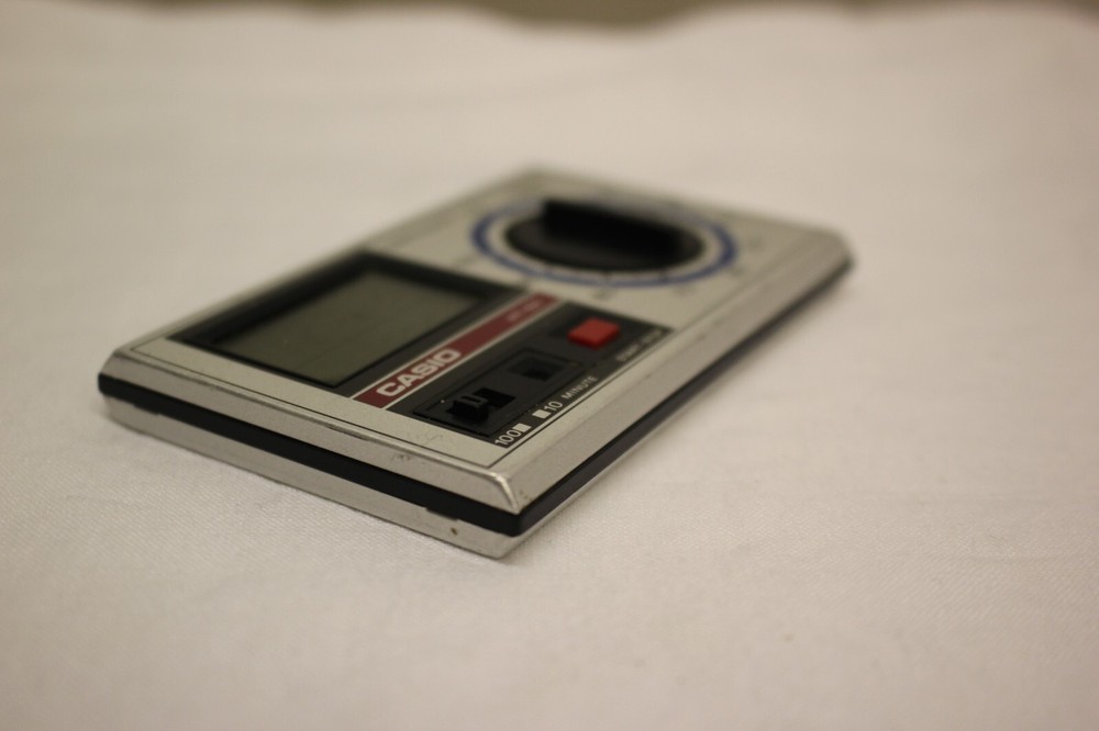 CASIO HT-100 TIMER ALARM DESKTOP WATCH RETRO VINTAGE