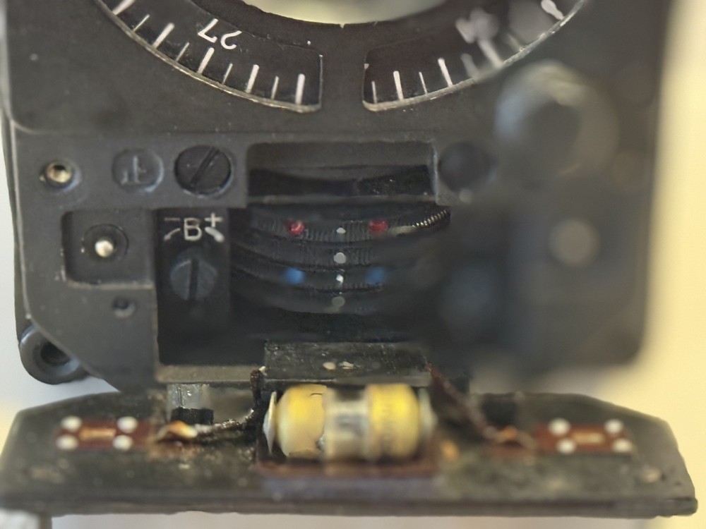 WW2 Imperial Japanese Navy - TYPE 92 MODEL 2 MAGNETIC COMPASS - A6M ZERO