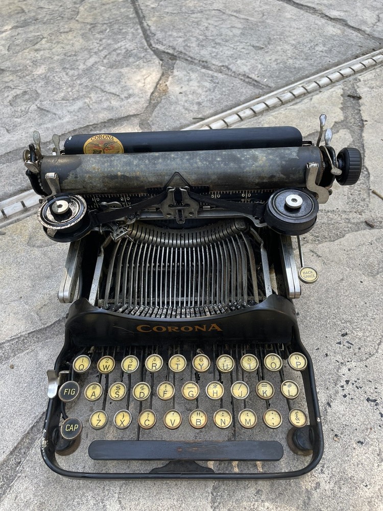 Corona No 3 Special Folding Model Typewriter Ca. 1911