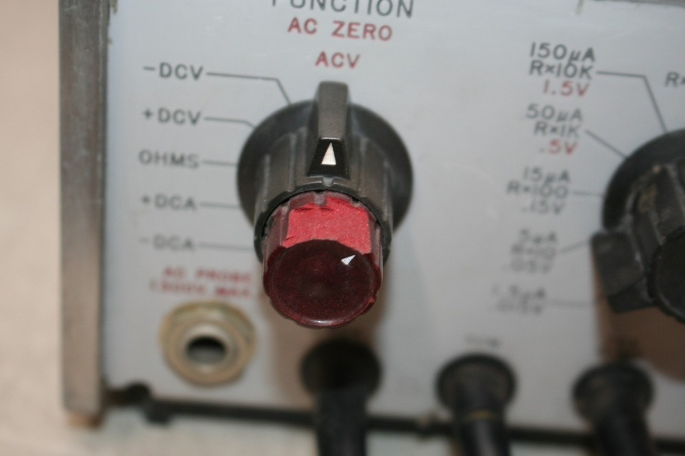 HP 410C Voltmeter Powers On-Untested