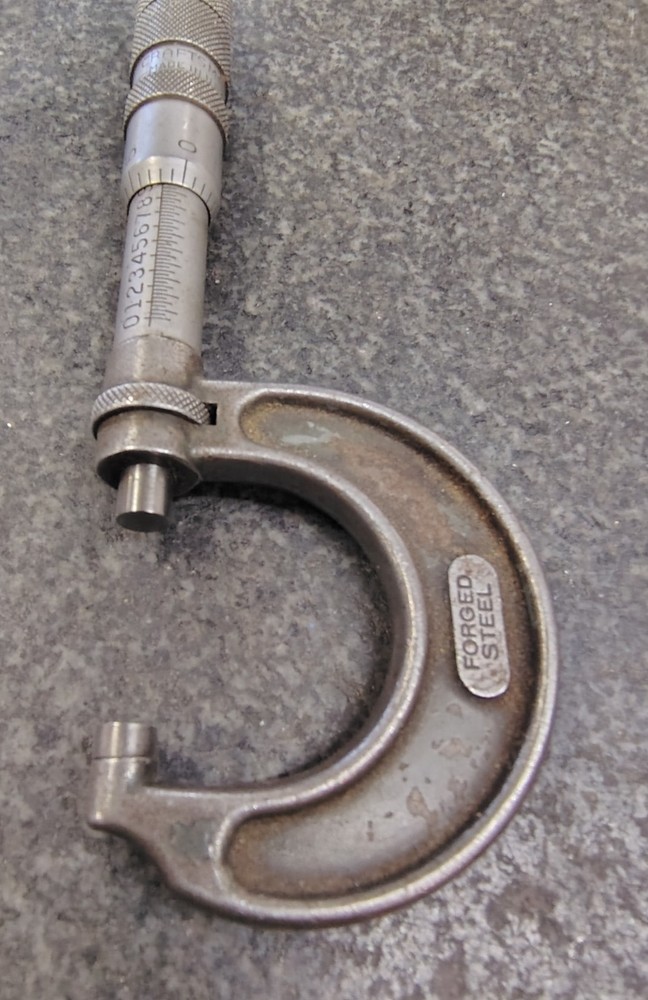 🗽VINTAGE CRAFTSMAN 1" MICROMETER , MACHINIST/ TOOLMAKER SMOOTH MOVEMENT