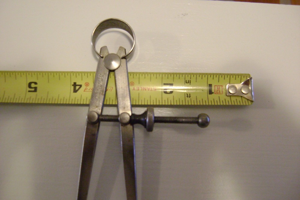 UNIONTOOL CO ORANGEM MASS INSIDE CALIPERS 6INCHES TALL