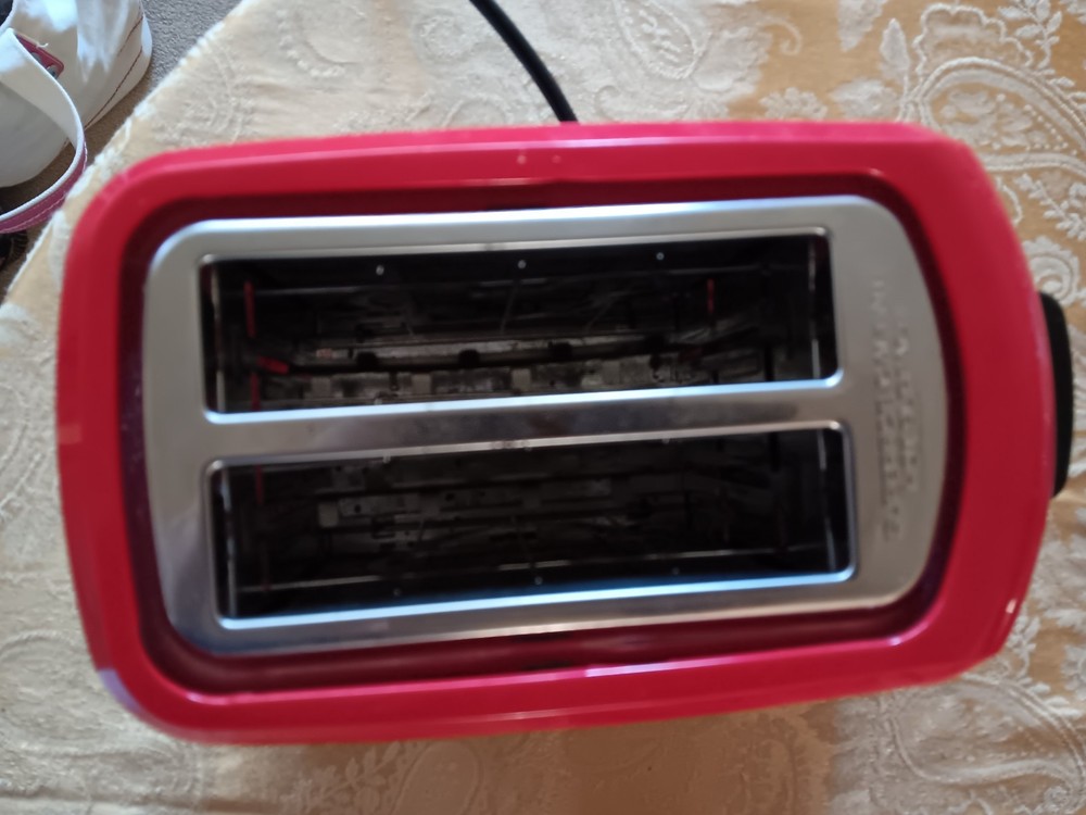 MICKY MOUSE WAFFLE IRON AND TOASTER