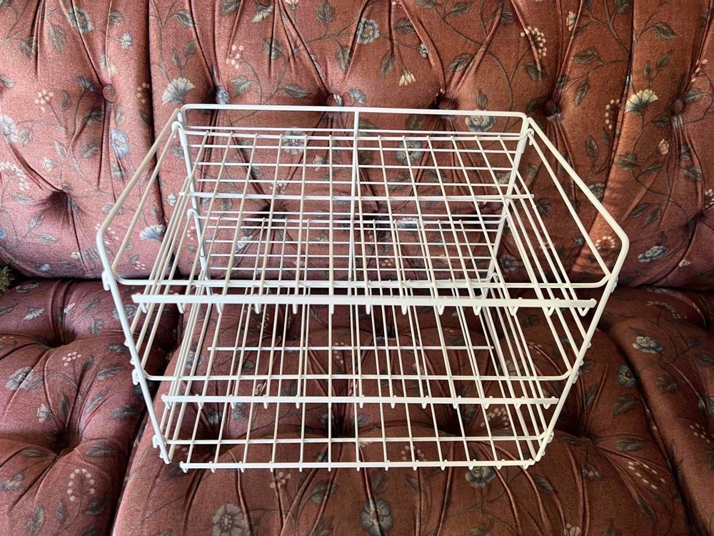 Food Storage Can Organizer Pre-Owned