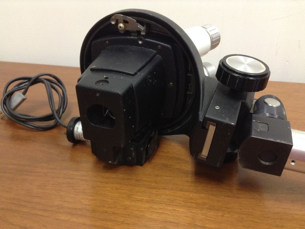 BAUSCH & LOMB - StereoZoom 4, Microscope - Zoom Range 0.7X - 3.0X