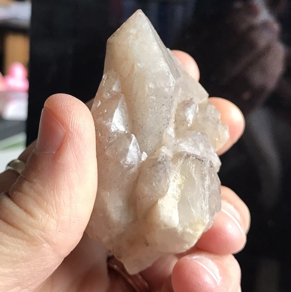 Colorado polka dot quartz crystal