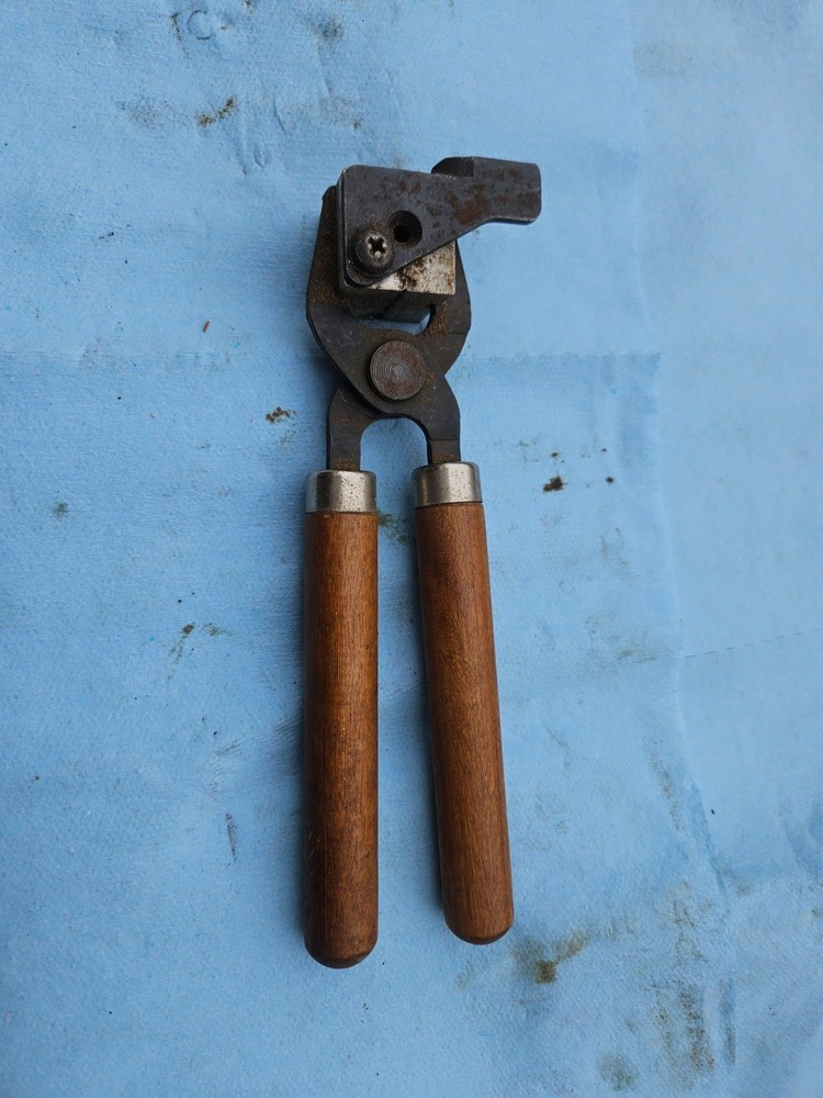 Lee .45 Cal Conical Bullet Mold