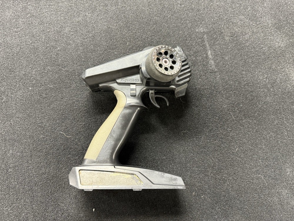 Kyosho Synchro Kt-331P