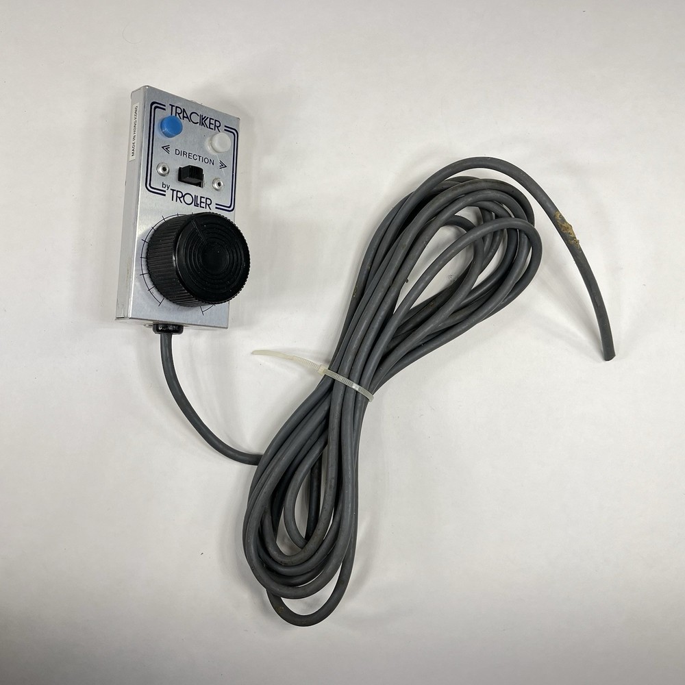 Troller TRH-40 Tracker DC Walk Around HO Scale Multiscale Train Controller