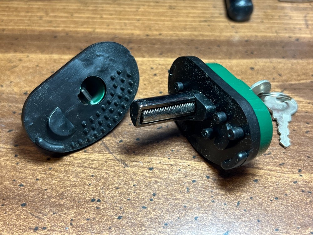 Hunter's View Protector Keyed Trigger Gun Lock NEW