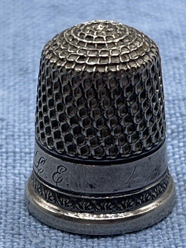 Antique Thimble Set Silver Engraved Initials # 1 S.A. & # 6 A.L.E