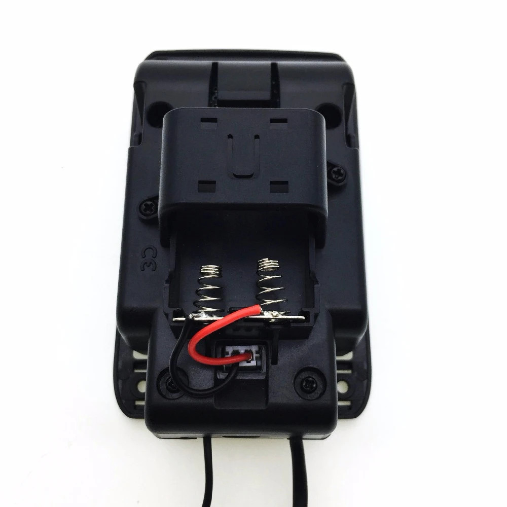 Acoustic guitar pickups, built-in preamp, matrix equalizer with tuner