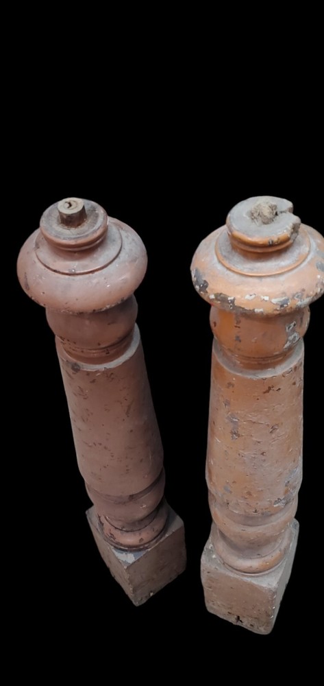 Pair Of Newel Posts *GAM0204