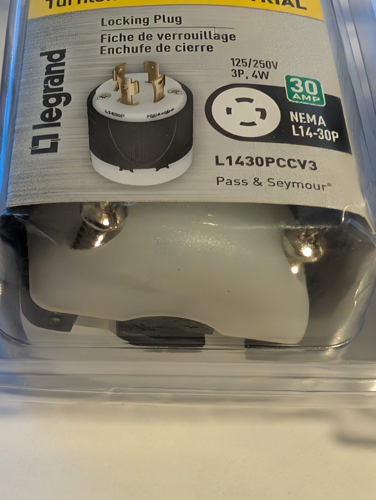 2- Turnlok 30-Amp Locking Plug Legrand