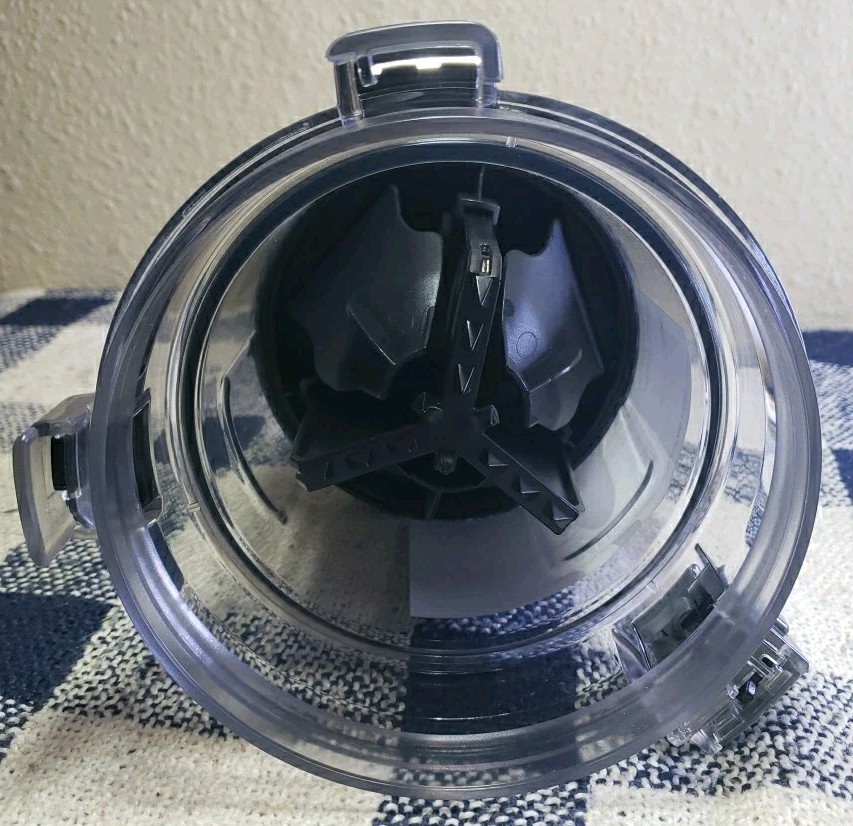 Ninja Intelli-Sense Replacement Spiralizer Feed Chute Assembly Unused Condition