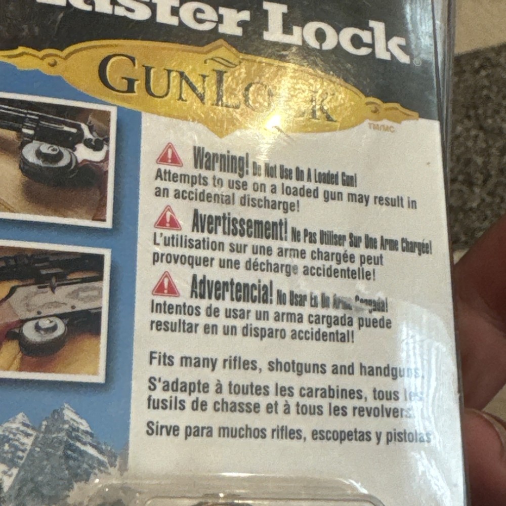 Master Lock 90DSPT Keyed Trigger Lock Gun Lock New Sealed