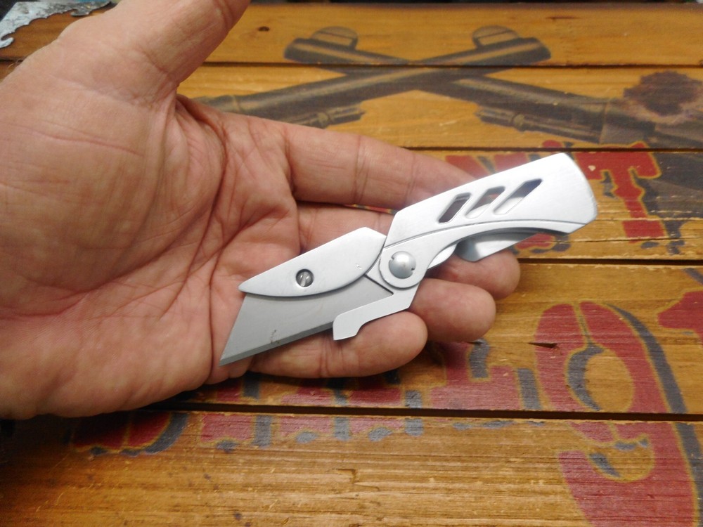 Gerber EAB Lite Knife Liner Lock Plain Edge Replaceable Blade