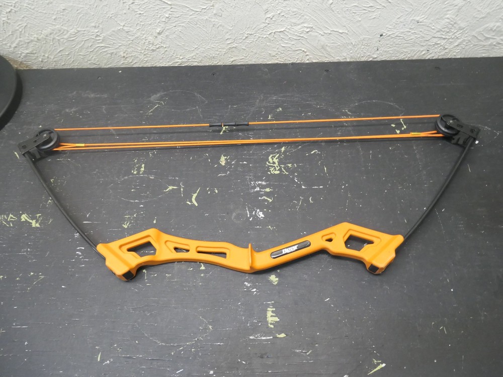 Bear Archery Kids Compound Bow