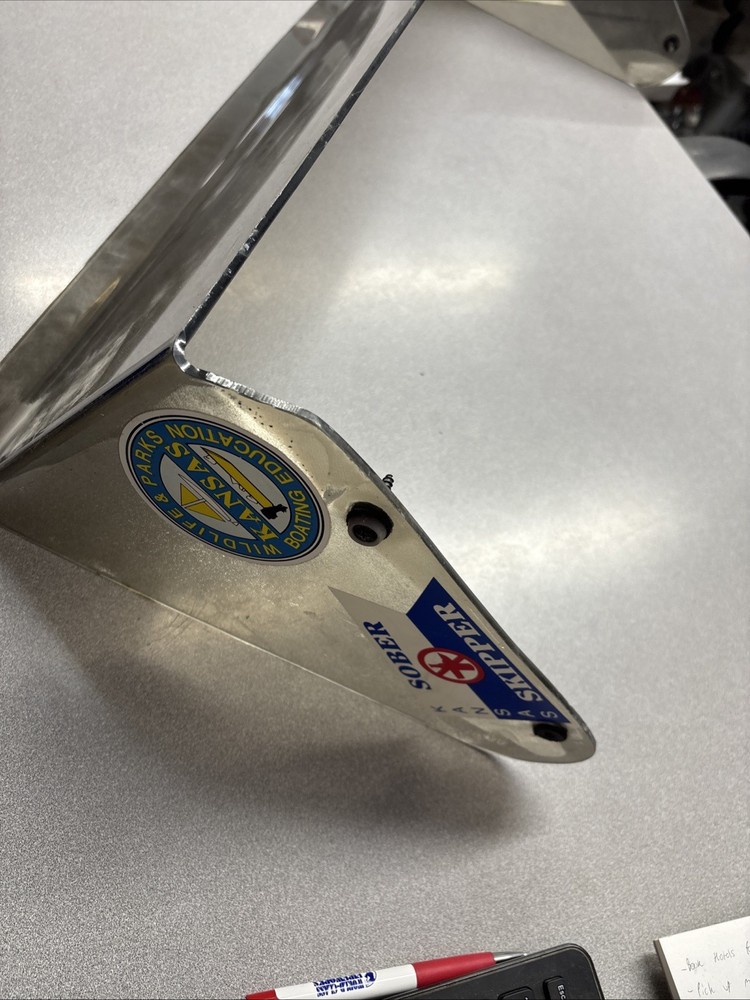 Boat Windshield~ Bass Tracker / Sun Tracker - Replacement Windshield