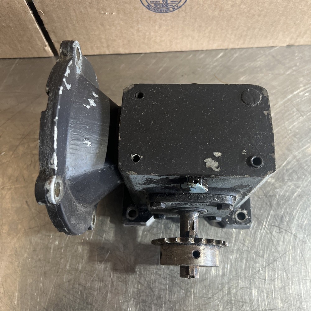 Boston Gear Reducer Used Surplus. Unknown Model Or Spec Tag