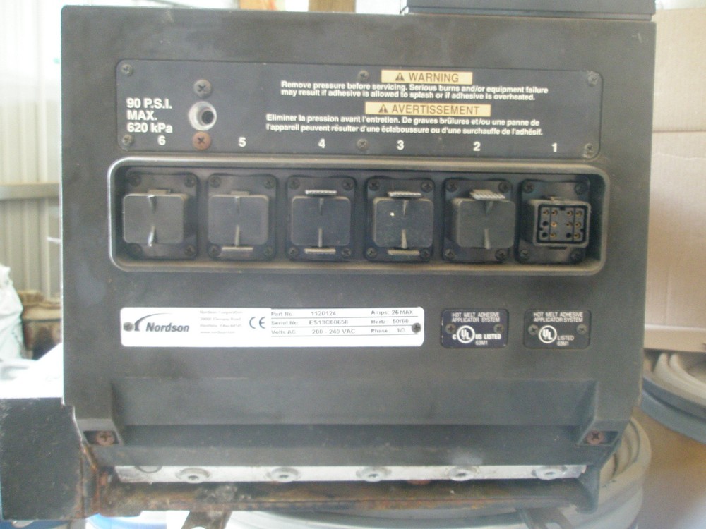 hot melt glue machine