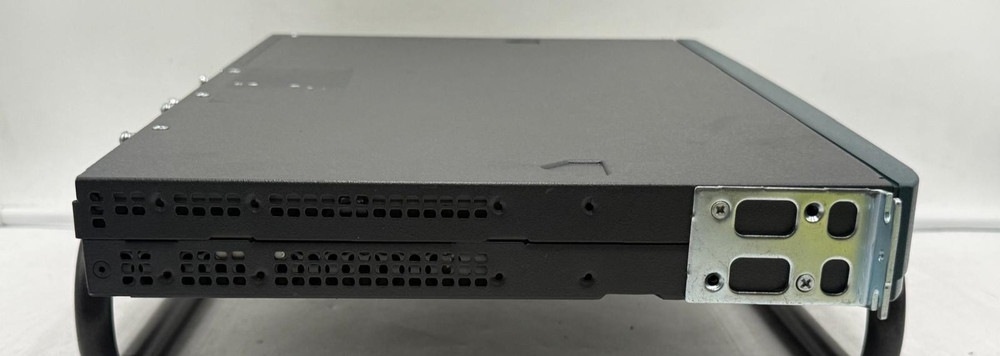 Cisco Systems 2600 Series Modular Access Router