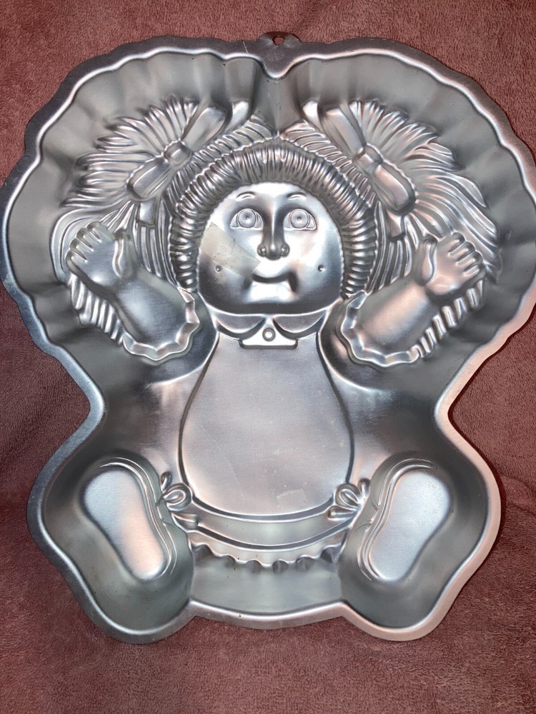 2 Cabbage Patch Kids Cakepans - Never used