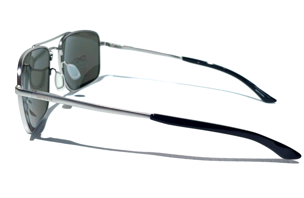 Smith Optics OUTCOME Matte Silver Carbonic POLARIZED Platinum Mirror Sunglass