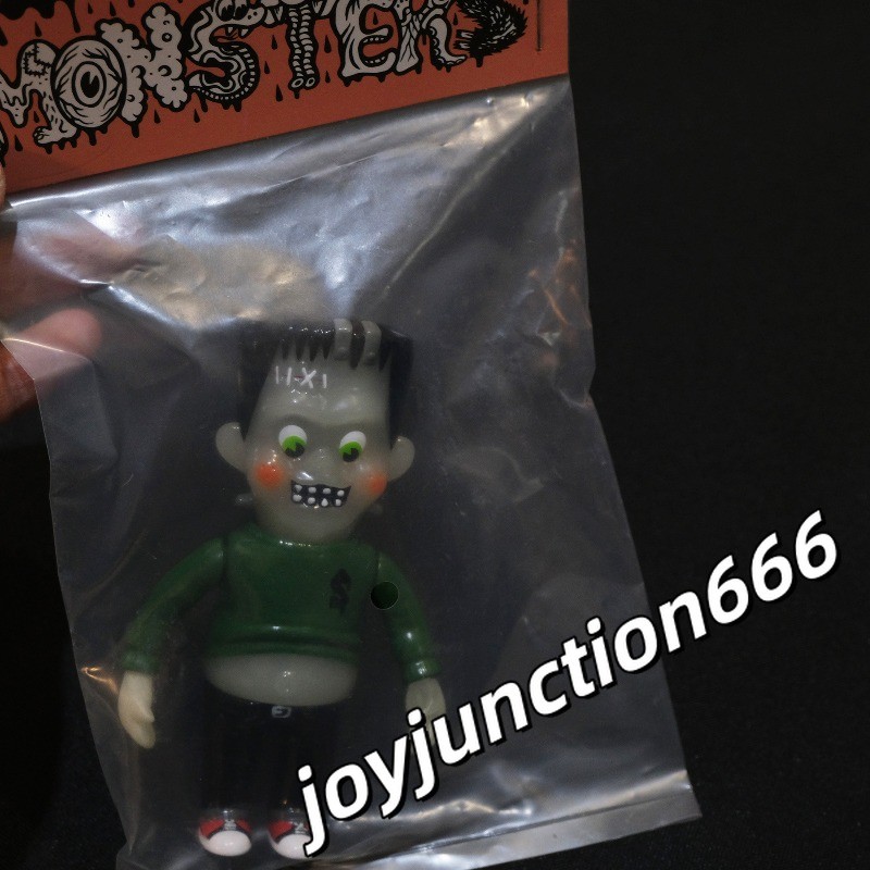 Headlockstudio Frankenstein Sofubi Designer Collectible Figurine 12cm 1PC