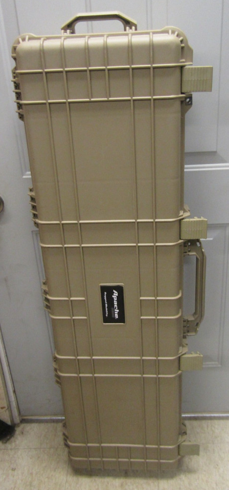 APACHE 9800 Weatherproof Protective Roller Case, Long, Tan