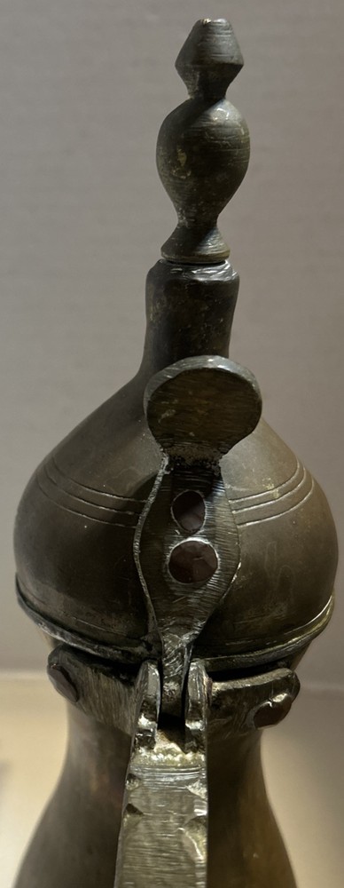 Vintage Solid Brass Middle Eastern Dallah coffee tea pot(BR)
