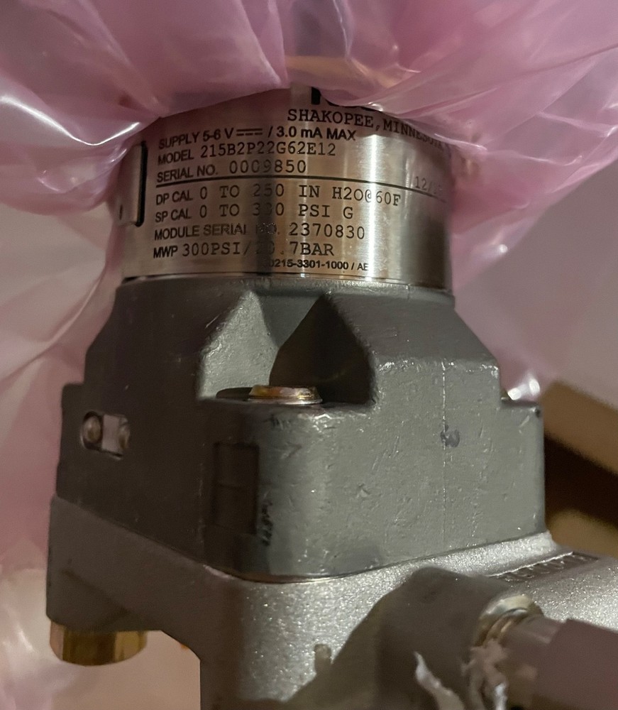 EMERSON ROSEMOUNT FB1200 FLOW COMPUTER 215B2P22G62E12