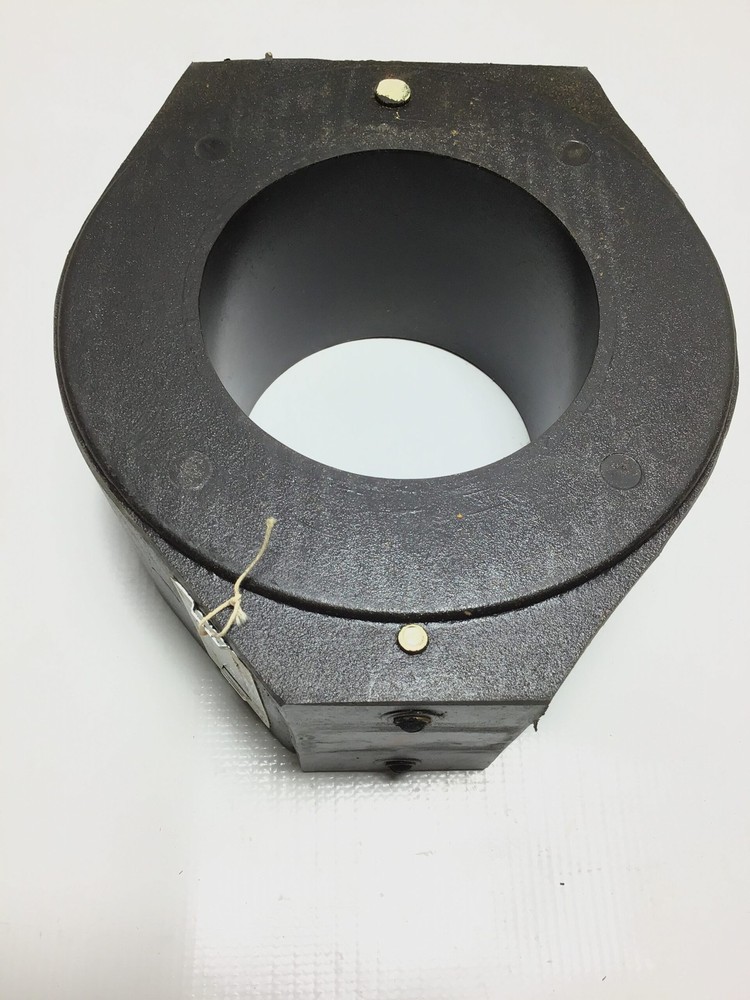 General Electric JCS Current Transformer 600:5 Ratio