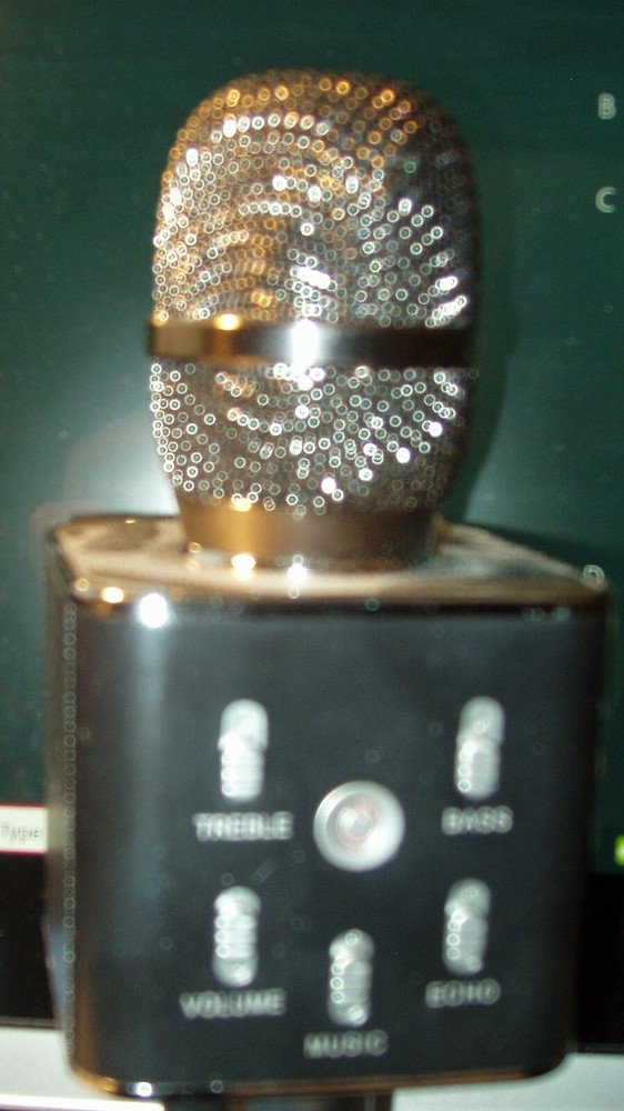 MY KARAOKE PRO 2-in-1 WIRELESS BLUETOOTH MICROPHONE