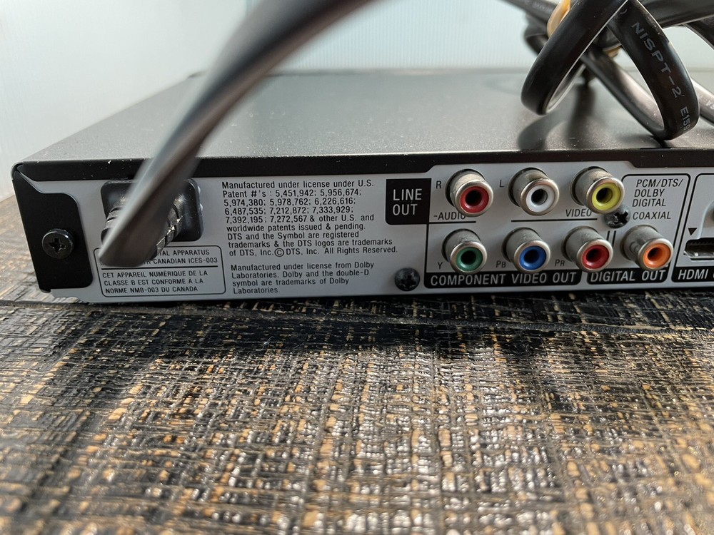 Sony BDP-S380 Blu-Ray / Streaming Player