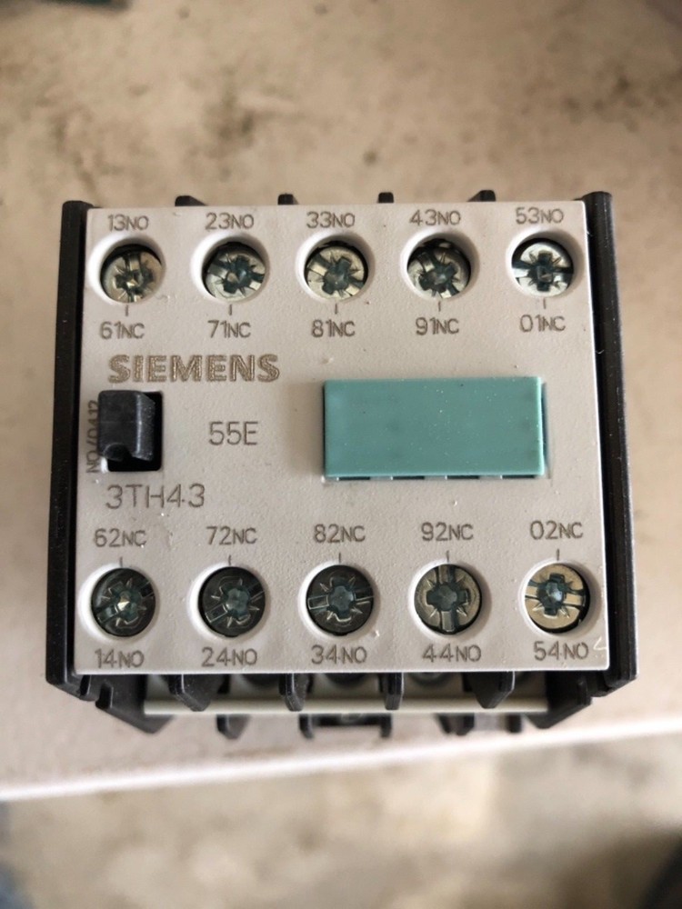 *NIB* SIEMENS 3TH43 55-0AJ2 CONTROL RELAY