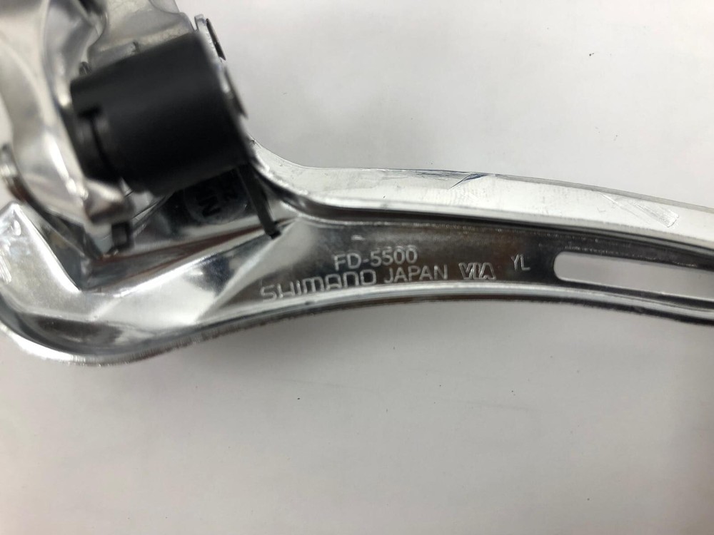 Shimano 105 FD-5500 front derailleur