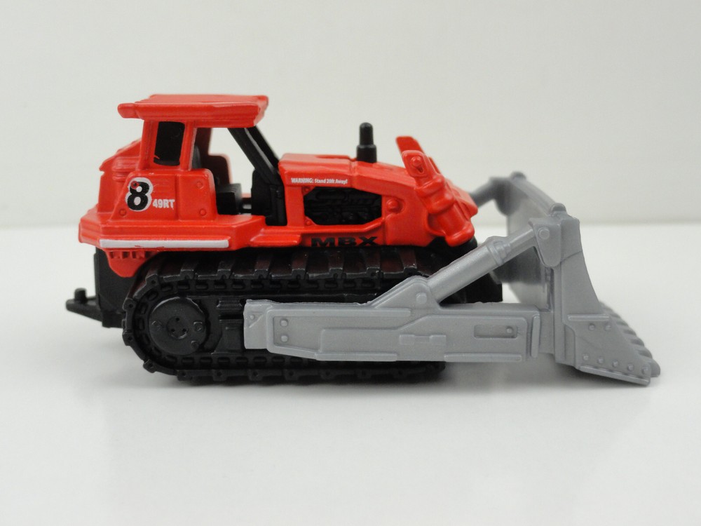 2010 Matchbox #42 Ground Breaker (Red #8) - LOOSE
