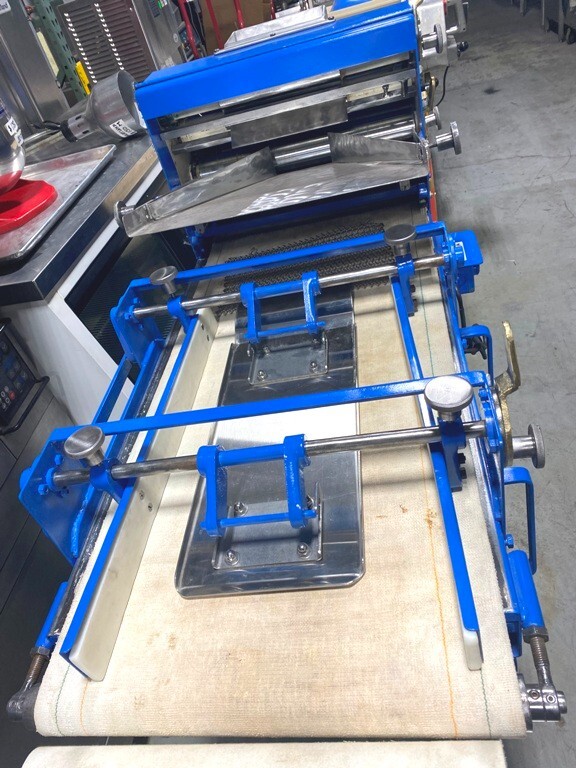 Dough Sheeter/ ACME Model-8 Sheeter and Moulder