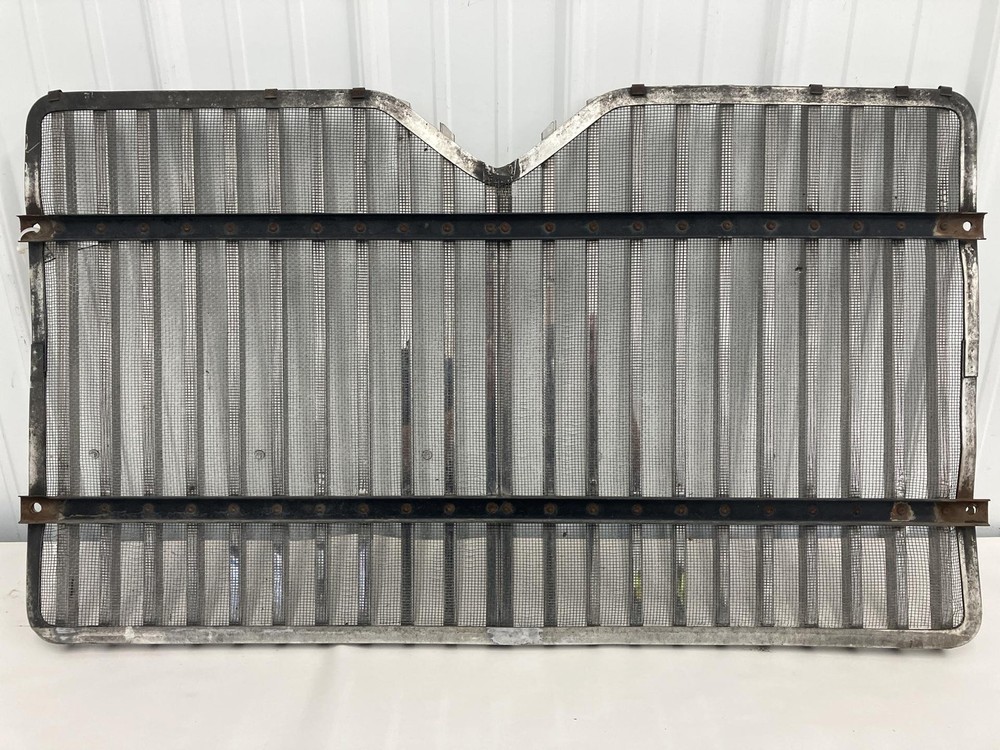 1997-2011 International 9200 Grille - Used