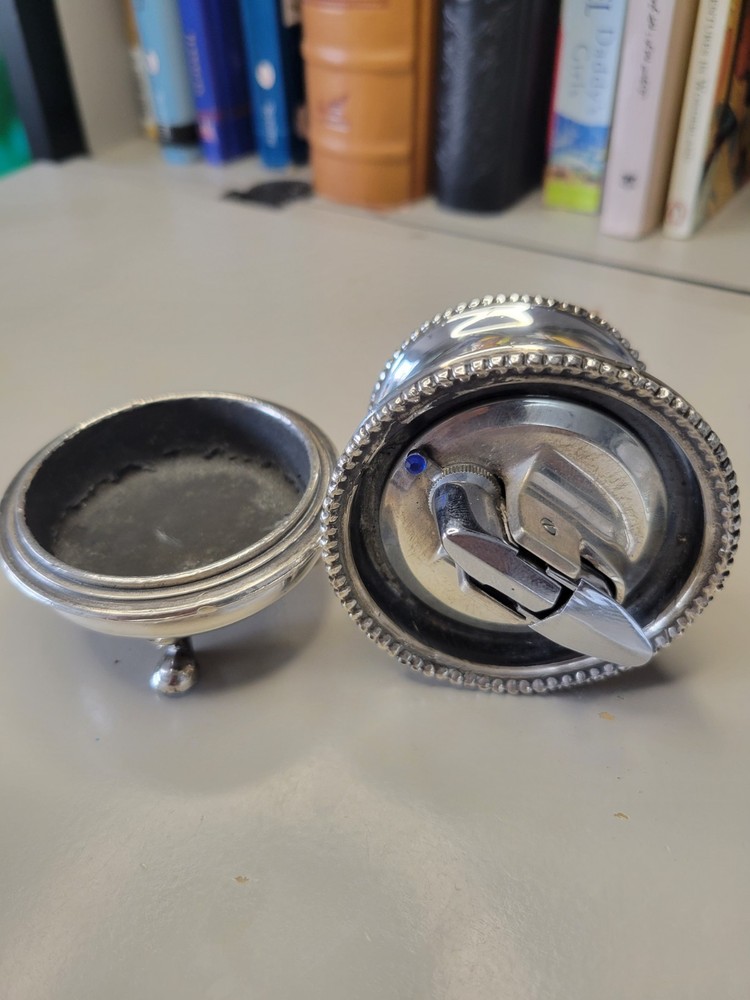 Vintage Ronson Varaflame Empire Table Lighter 1960's (WORKING)